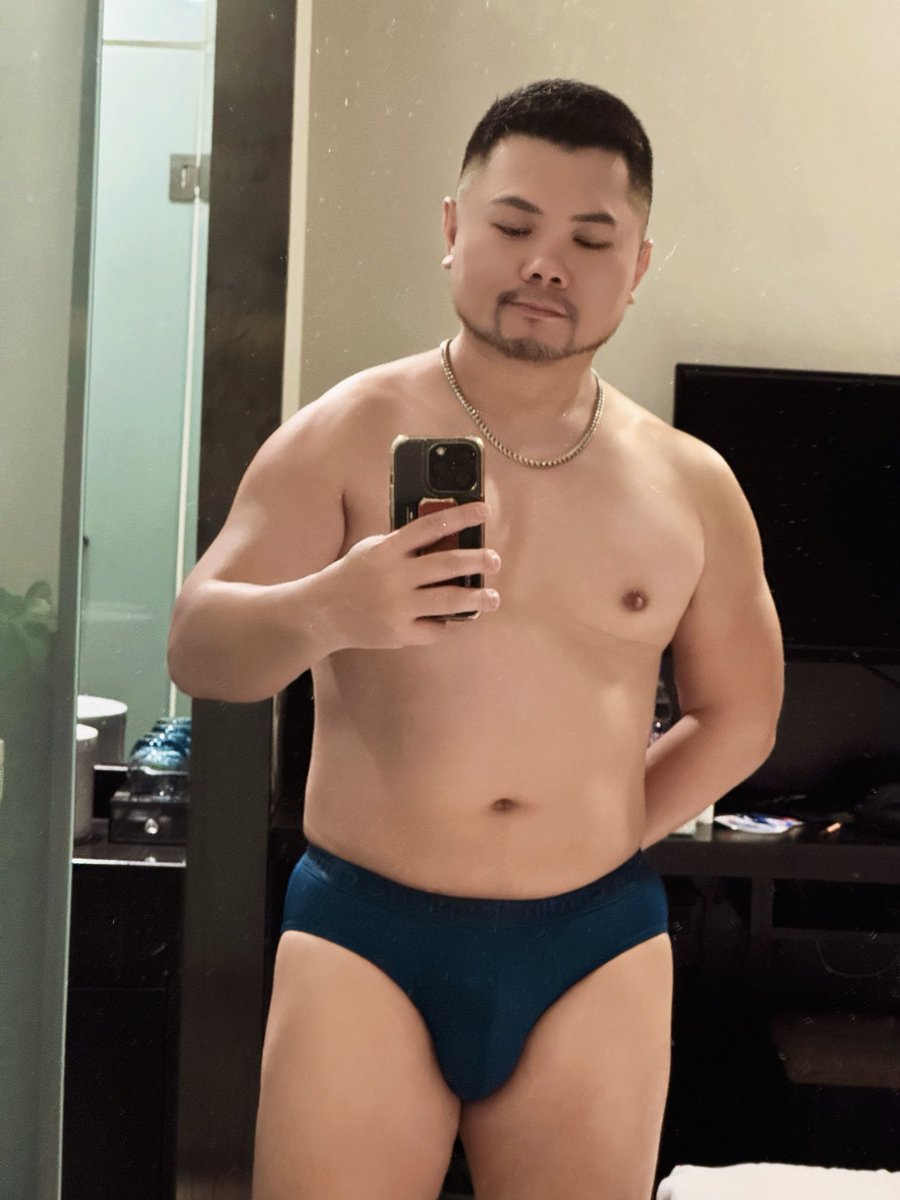 陽光肉壯大哥哥 tweet media