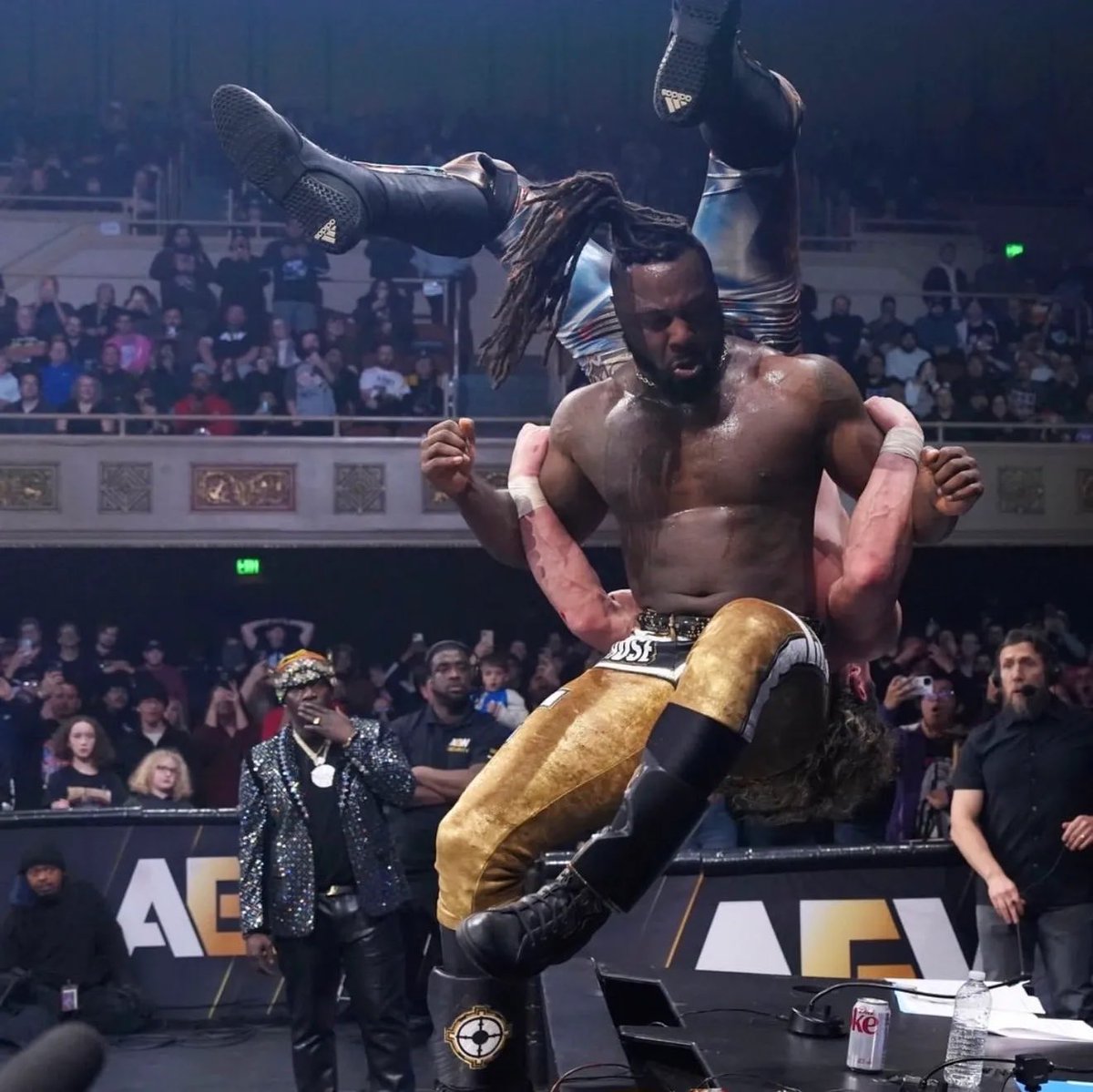 Self Made AO 💫 tweet media