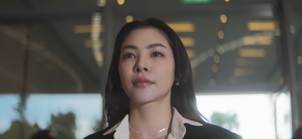 Arisa siempre mira a Weiling con tan  tanto cinismo y superioridad 😏 
Jajajaja 
Me encanta!!! 😉

LOVE OR LIE 
#BrokenOfLoveEP3
#FayeAtom