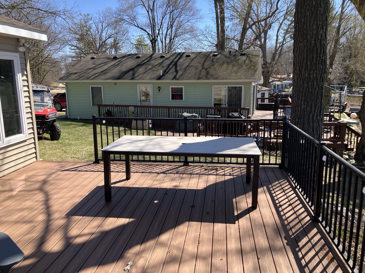 CPY87's tweet image. Spent several hours working with my neighbor and one of my best buddies today, and look how much we accomplished! Our cottages are ready to go! #teamwork gets the job done. 😉
