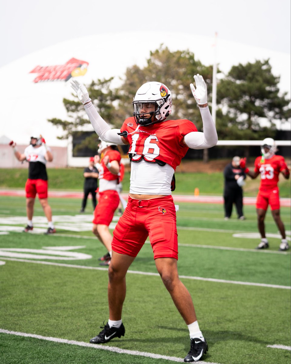 Illinois State Football tweet media