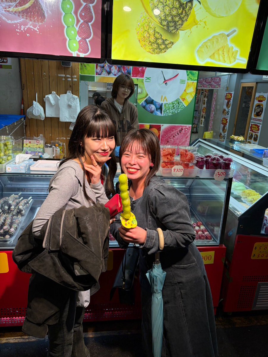 ayusingingdayo's tweet photo. まってX今年初投稿なの？
この３ヶ月で人生初骨折とかアナフィラキシーとか(健康運ﾔﾊﾞ)色々やらかして今はアレルギーを必死に調べてるんですけどそれ以外はめちゃ元気に楽しく過ごしております‼️
東京で初めてできた友達の結婚式で歌ったり自炊今までにないくらい楽しかったり✌️ https://t.co/TvHj71sVIL