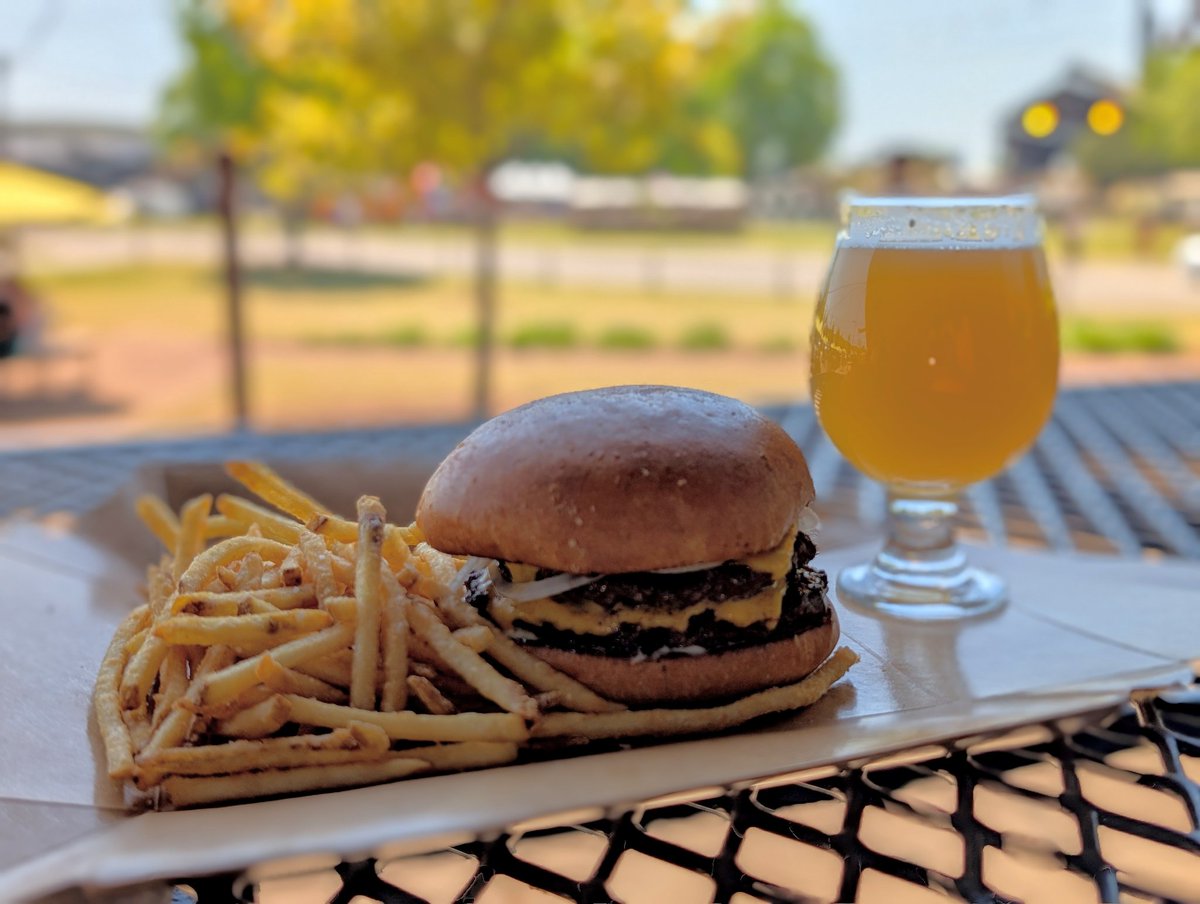 DisconnecteD 👯‍♀️🗿🔨 tweet media