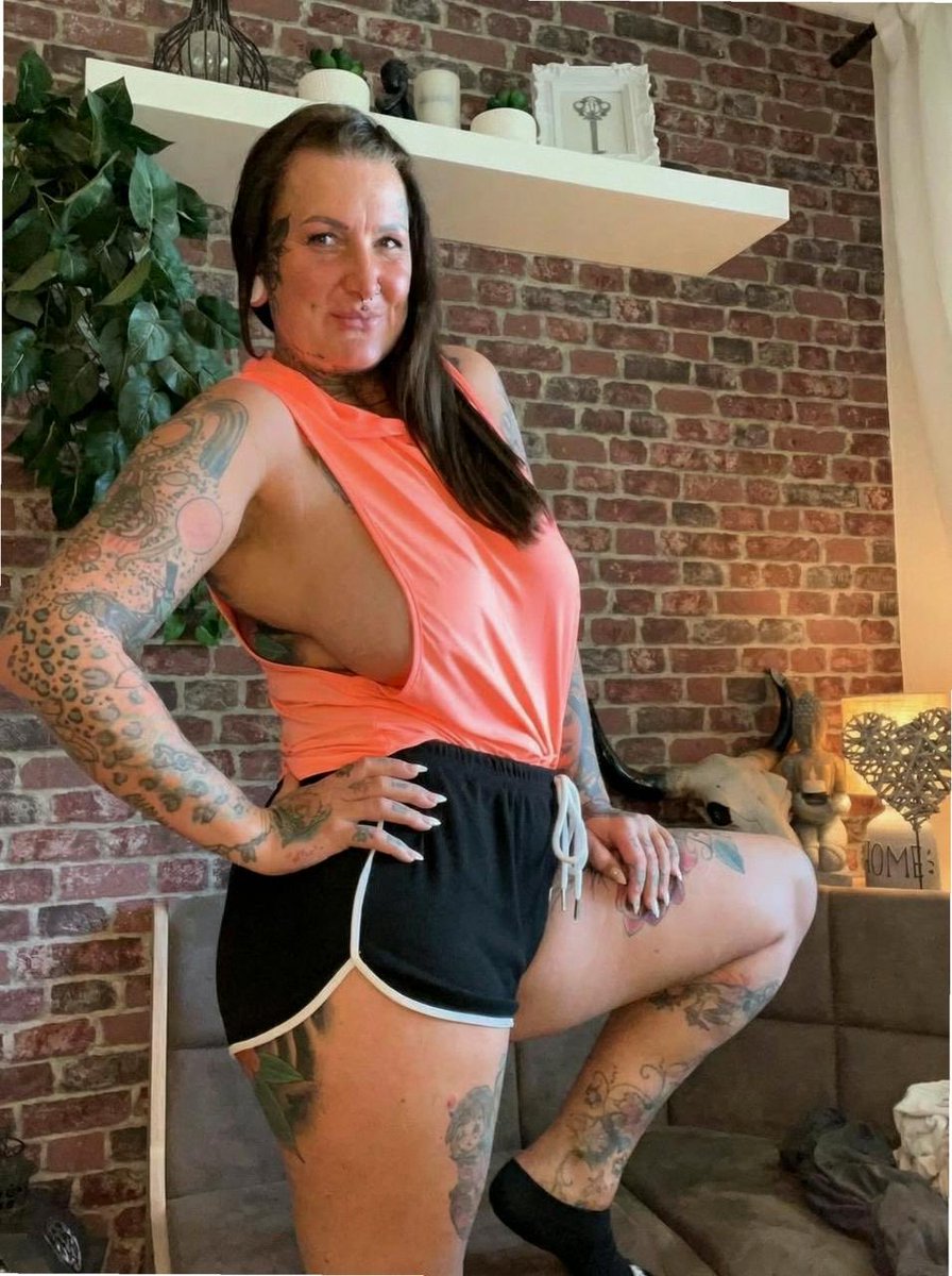 Roxanne Miller tweet media