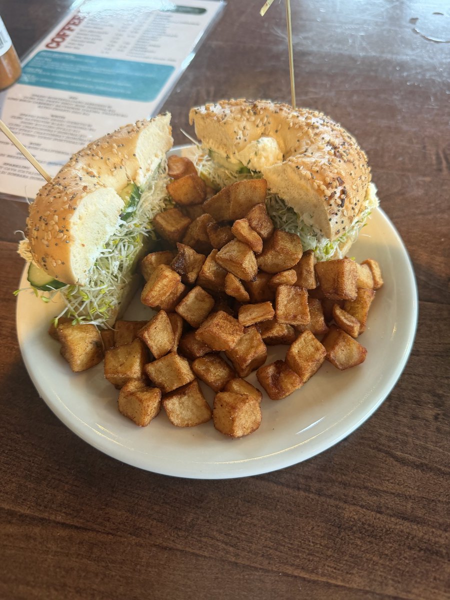 hana ✩*ೃ.⋆(-2.3/10kgs)₊˚⊹♡ tweet media