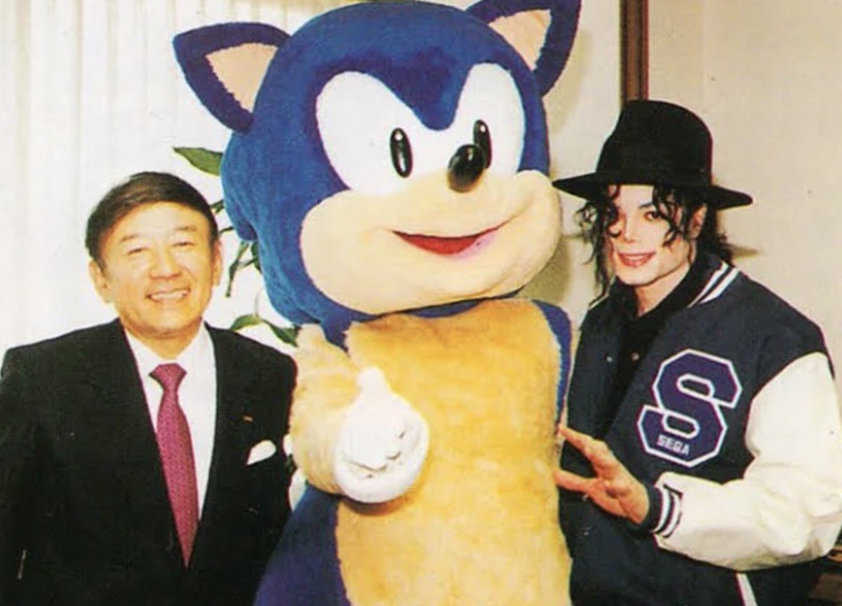 XO CAPSULE tweet media