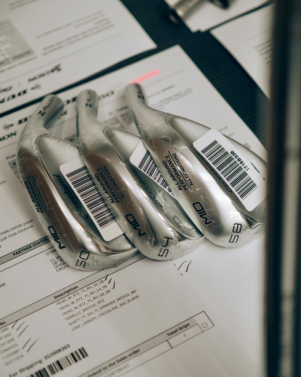 ClevelandGolfEu's tweet image. Fresh RTZ heads.✅ Custom order sheet ready.✅ Someone’s short game is about to get very dangerous.💯

#RTZWedges #golfequipment #shortgame #golfperformance #golﬂife