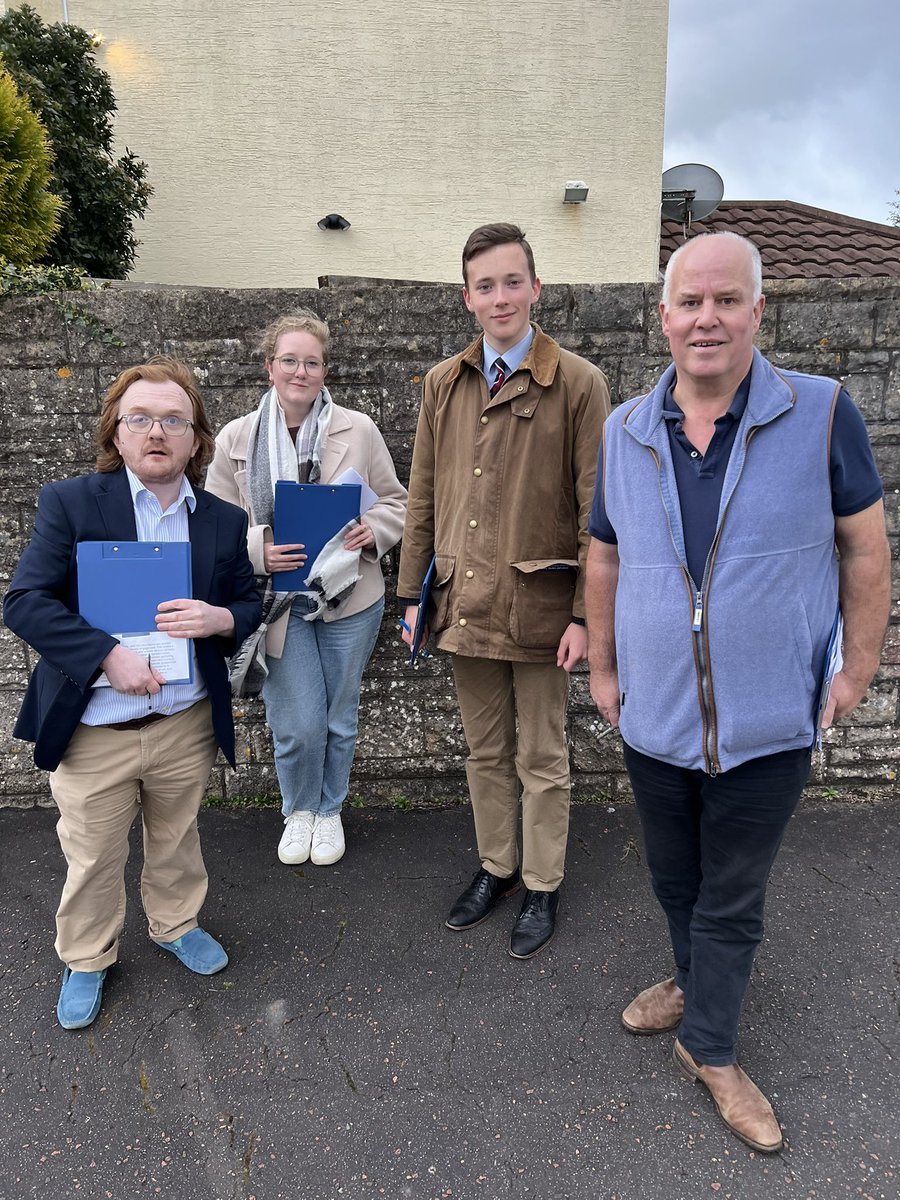 Andrew RT Davies tweet media