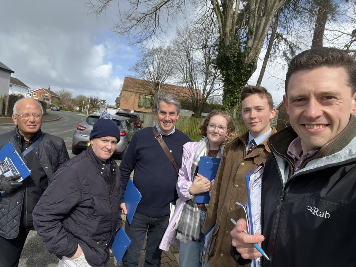 Andrew RT Davies tweet media