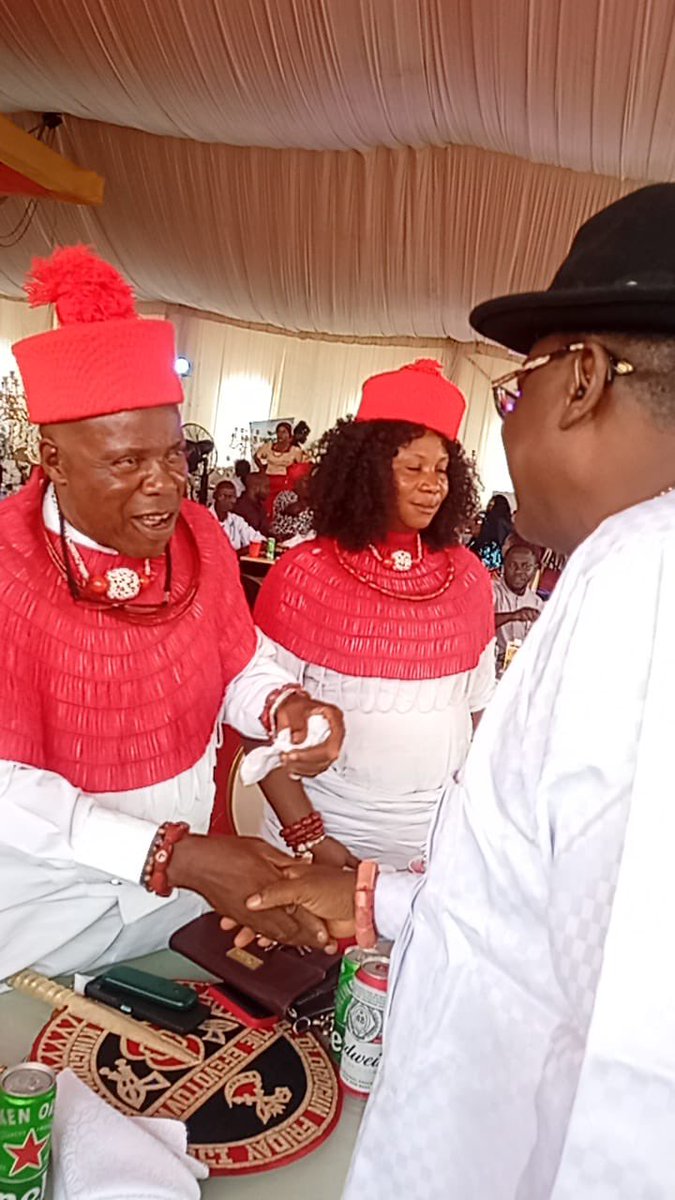 I attended the reception ceremony in honor of late Chief (Sir) David Mafuvbe Siakpere, at Egbo Secondary School Egbo Urhurie yesterday. Great man great family