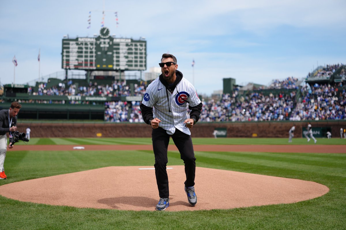 Chicago Cubs tweet media