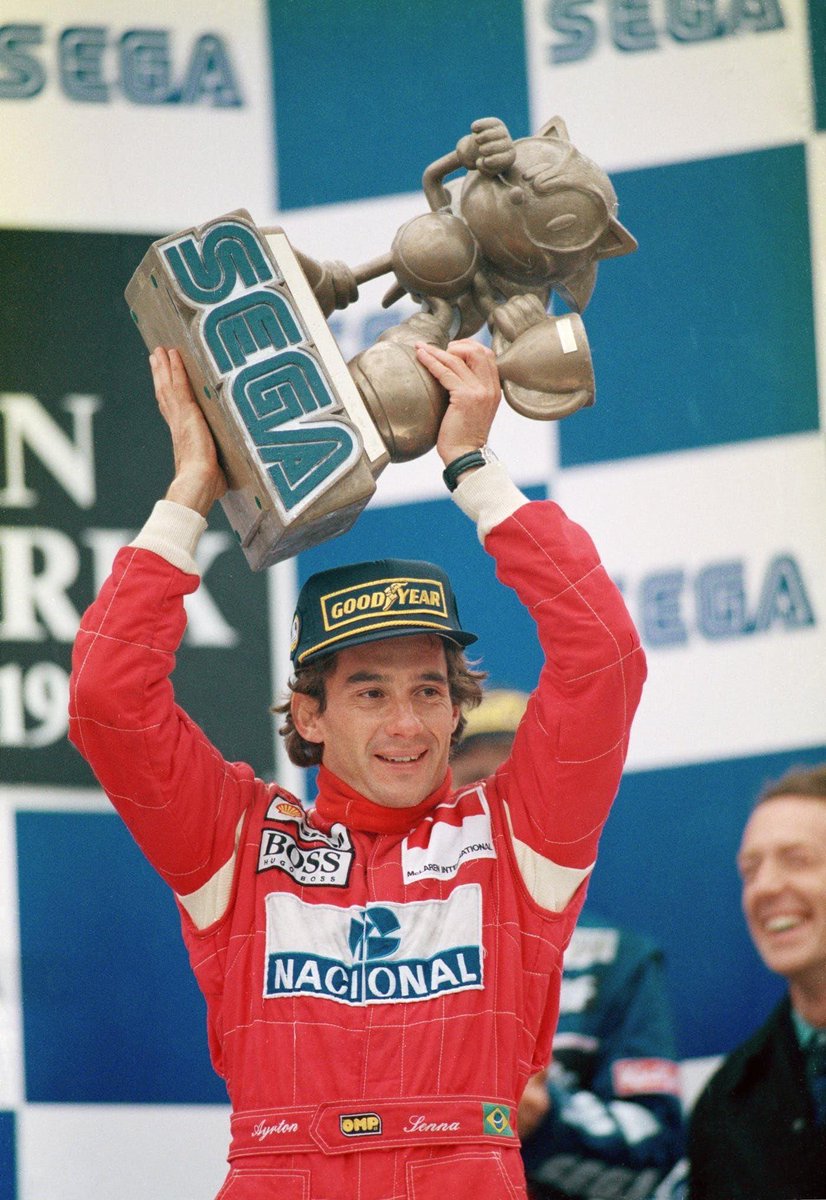 On this day in 1993, Ayrton Senna gave us one of the greatest opening laps in Formula One history at a wet Donington Park circuit.

It also gave us one of the coolest trophies, even if it was merely a photo op for marketing by SEGA who had naming rights.

#SempreSenna