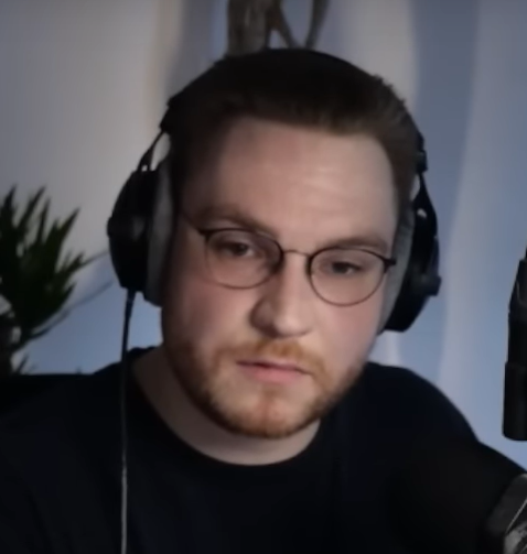 titan.holo tweet media