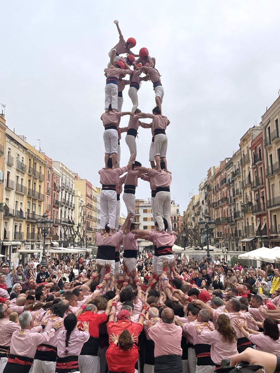 Xiquets de Tarragona tweet media