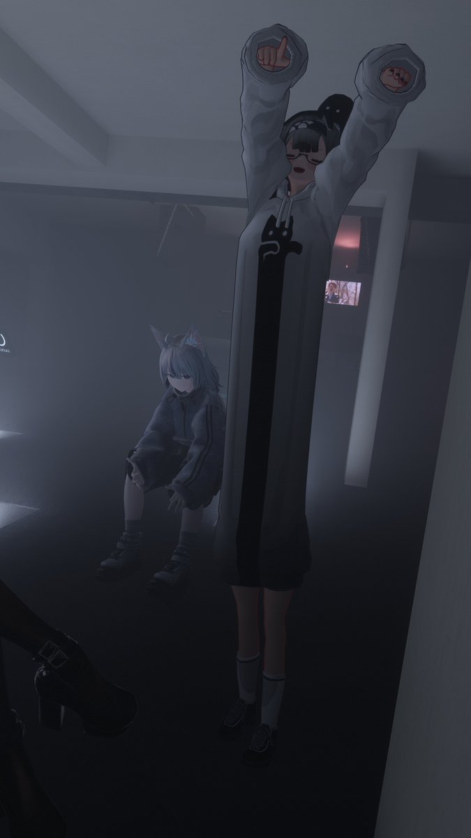 uzugu's tweet photo. i could only attend to #esse_vrc for a bit, but enough  to get  messerized by @tychida visuals, great event! https://t.co/BIhxNphzVS