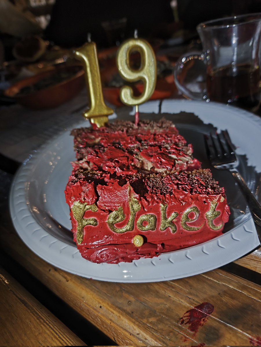 insanlığını yitirmiş✨ tweet media