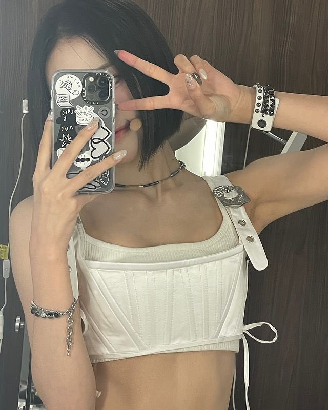 𝐛𝐚𝐝𝐚 🇺🇸 tweet media