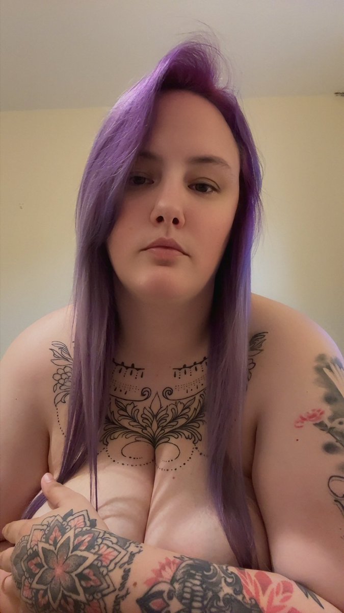 Tiffanycath1 tweet media