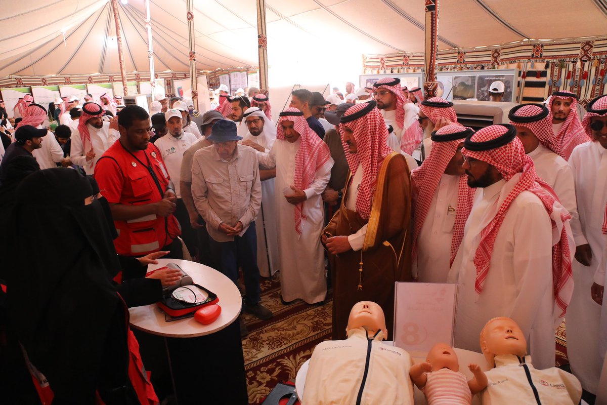 hotah_events's tweet photo. جولة في المعرض المصاحب لحفل تدشين #مسار_حوطة_سدير للهايكنق في منتزه الامالح البري بحوطة سدير https://t.co/nBeAhG6OrG