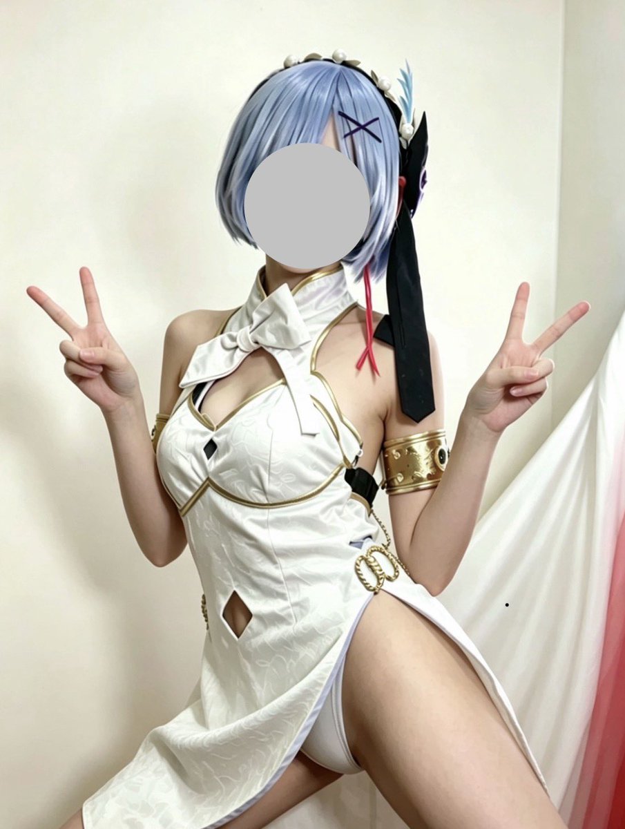 小芷 cosplay tweet media