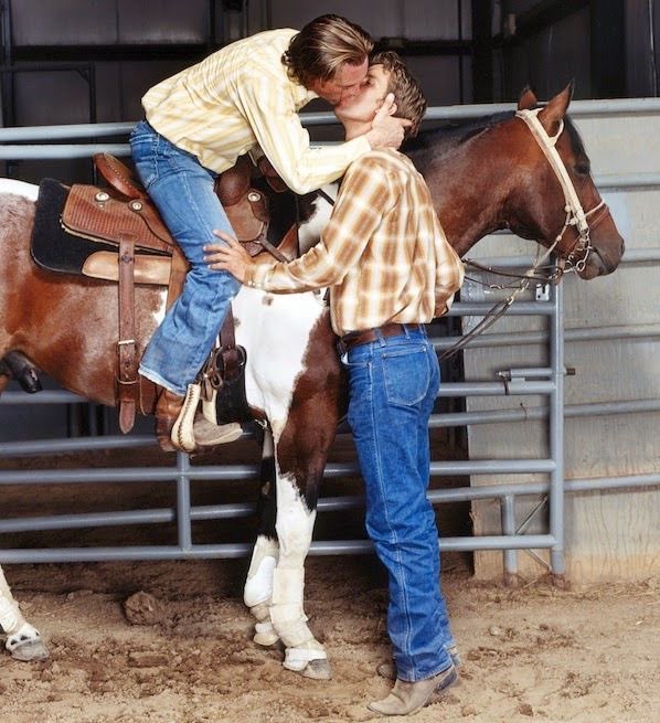 aven✮ DNI CIS MEN tweet media