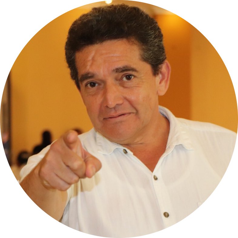 ¡FELIZ CUMPLEAÑOS PROFESOR JOVIEL!

facebook.com/share/p/14ZYZV…

Que la Santísima Trinidad nos Guíe y Acompañe como Siempre.

¡Hasta la Victoria… Siempre Comandante Joviel!
#SoyMaestroSoySTEG
#JovielJovielTodosLosAfiliadosDelSTEGestanConEl