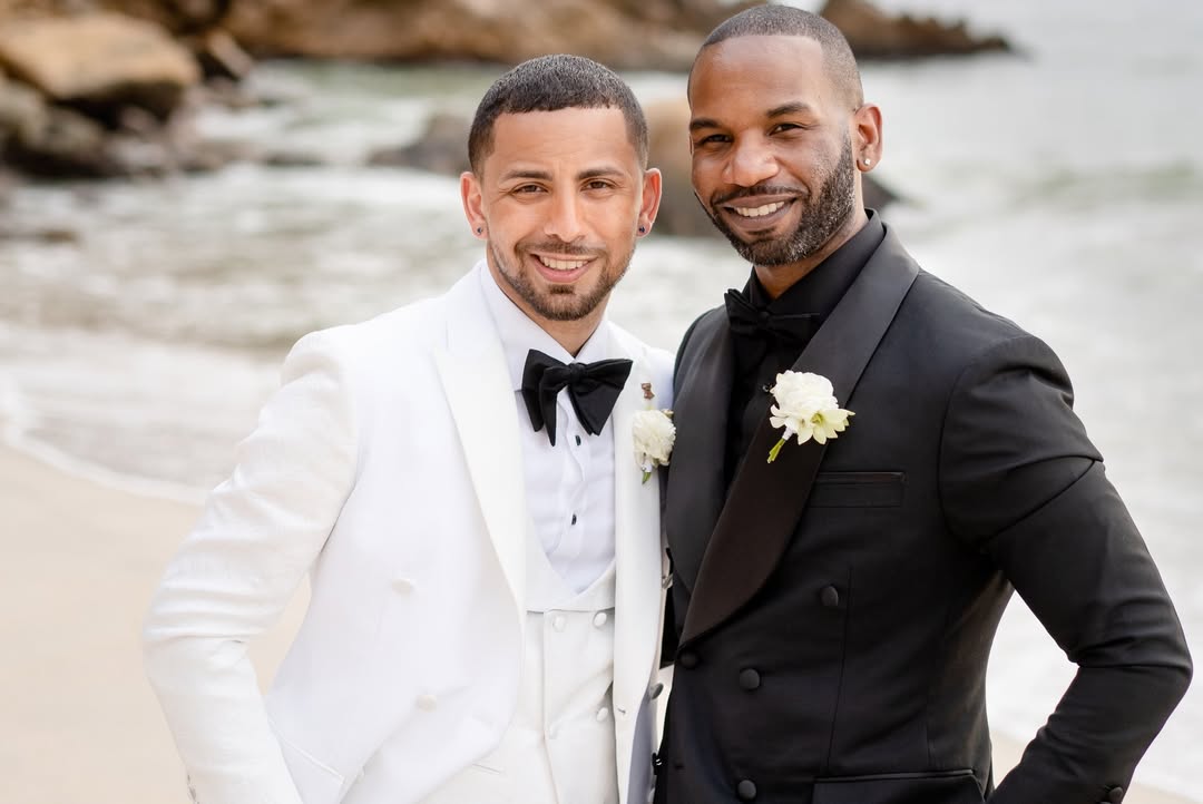 Allafricanlgbtq's tweet image. Five years of adventures on another level. You show up constantly, love unconditionally and prove day in and day out that you are my Soul Mate. My Heart is So Full. Happy Anniversary @denni_dende
@lilrone
Congratulations &amp;amp; Happy Anniversary to you both
#happyanniversary
#lovewins
