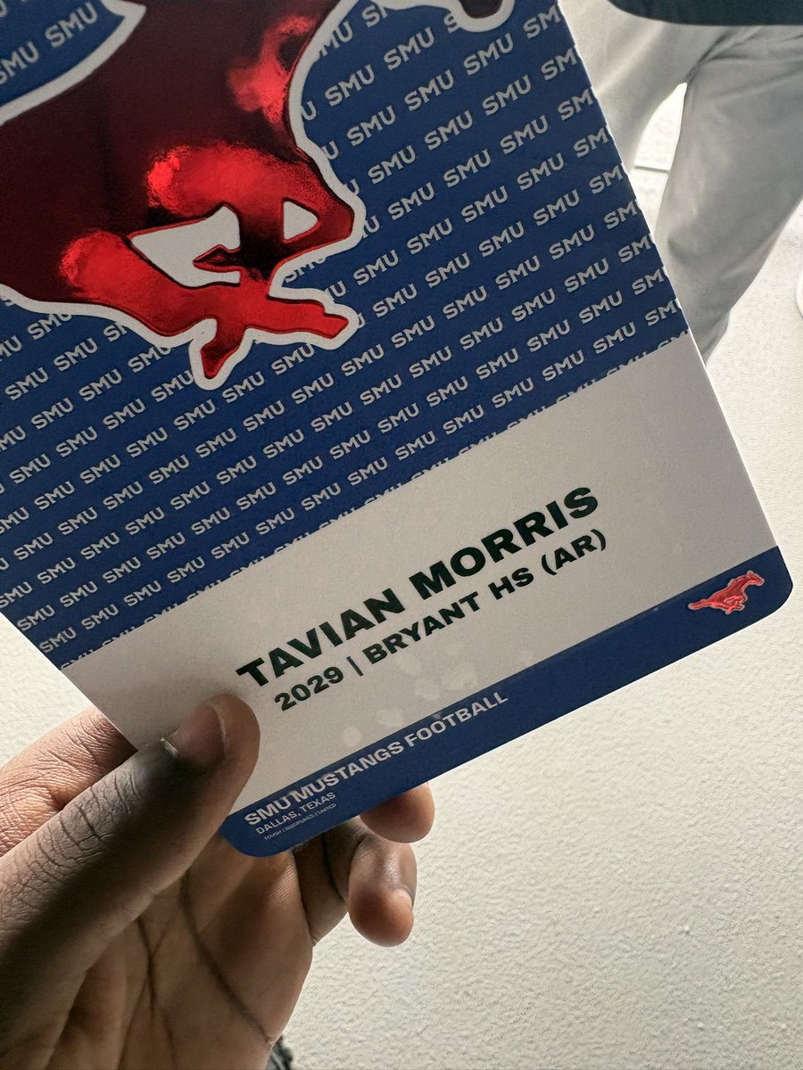 TavianMorris29's tweet photo. I had an excellent experience at @SMUFB and would welcome the chance to come back.‼️‼️

@CoachKyleCooper @CoachRobLikens @Coach_SandersQ @Rivals @PrepRedzoneAR @AABonNBC @UANextFootball @adam_pender @EarlGill10 @coltonedwardsFB @SbgHound @LDixon_ https://t.co/A80bQArqDe