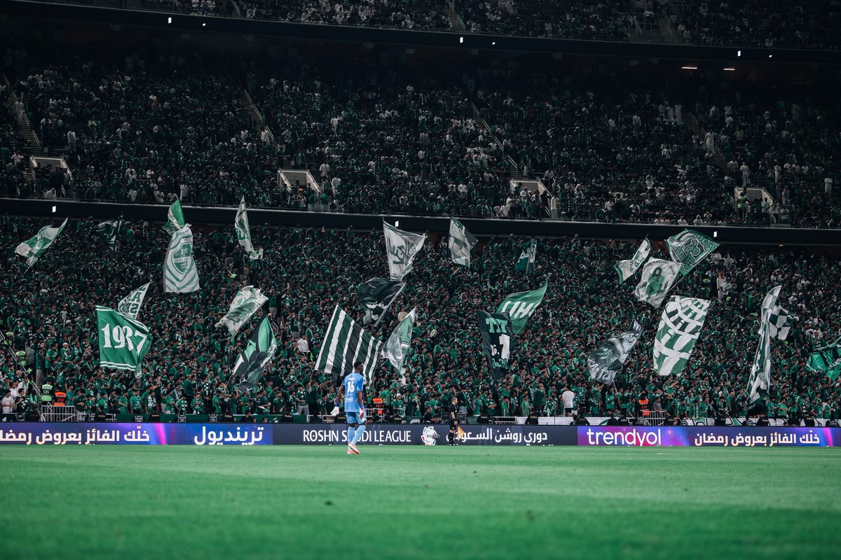 عمرو tweet media