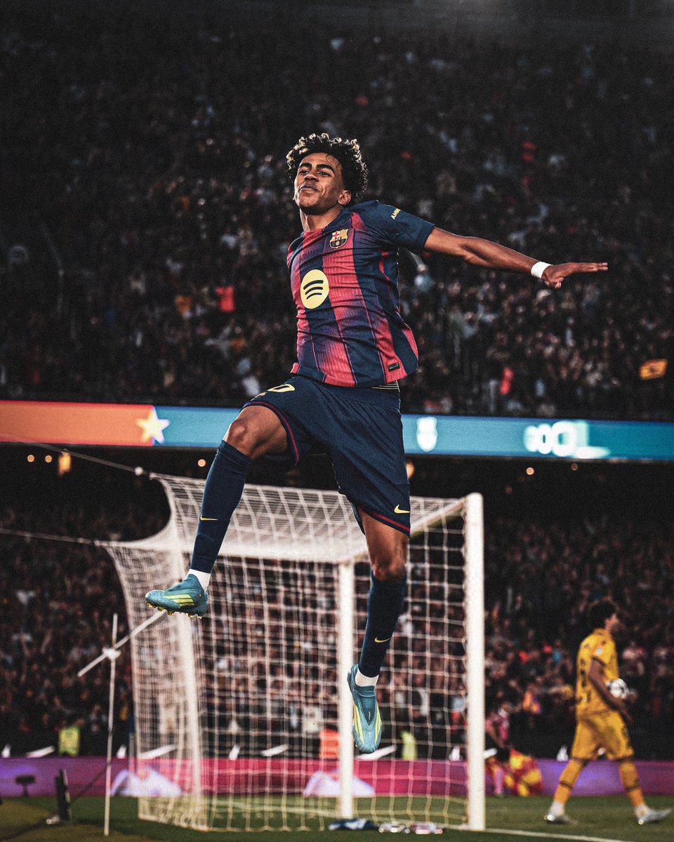 FCB World tweet media