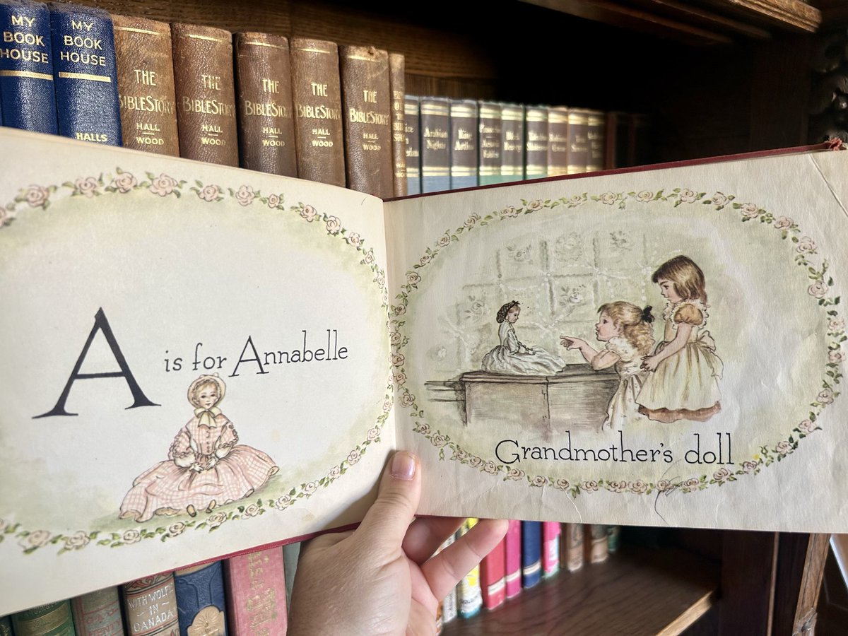 Julie_married_to_Thomas_but_not_a_Thomist tweet media