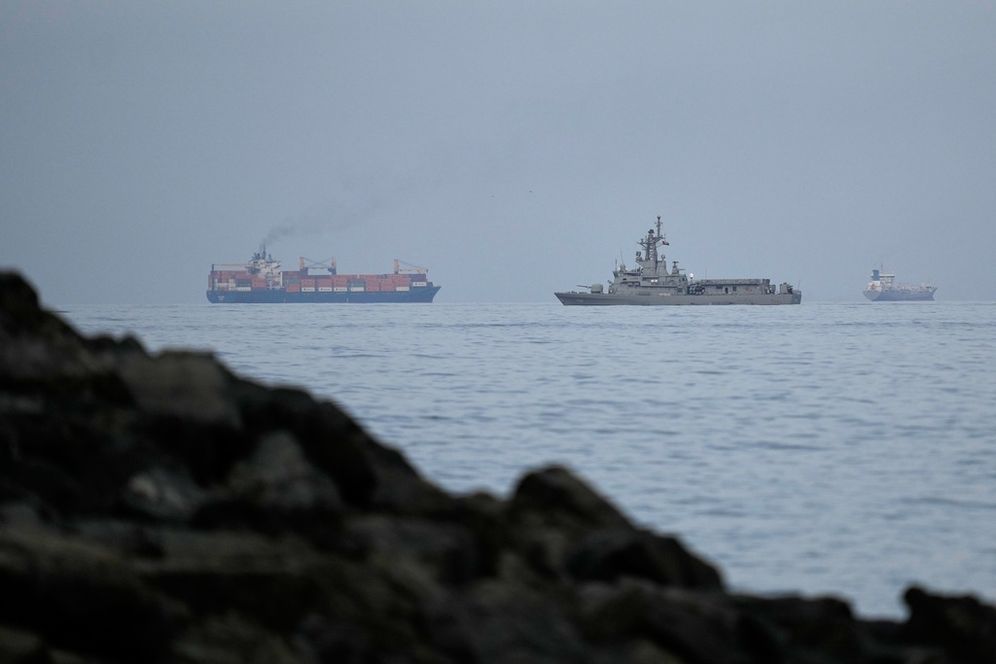 ultrascanhumint's tweet image. Two US #destroyers pass through the Strait of #Hormuz for a mine-clearing operation - i24NEWS

 i24news.tv/en/news/middle…
