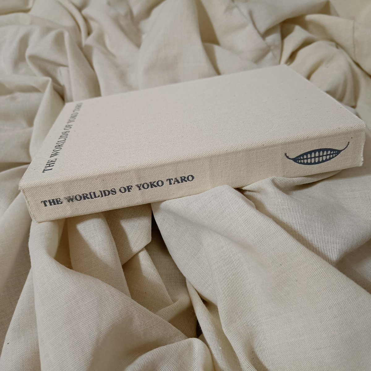 rainezest's tweet image. Fluff got The Wor[L]d of Yoko Taro from the Kickstarter project. 

It will be an interesting read~

#nieR #YokoTaro