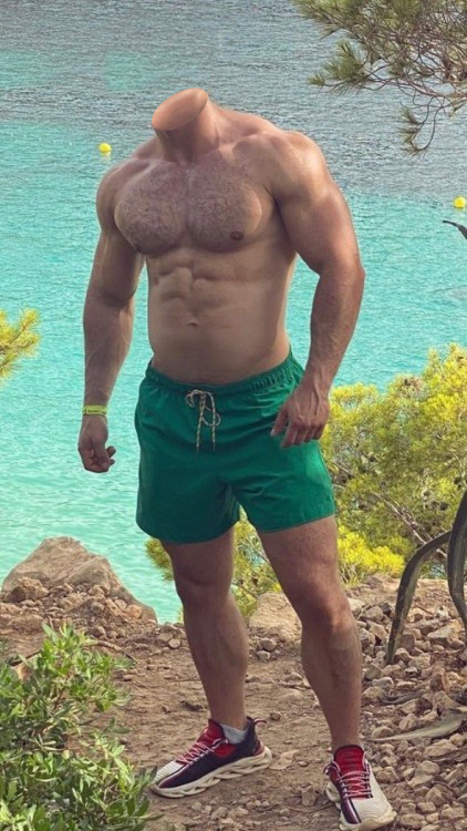 Headless Paradise (@headlessparadi1) on Twitter photo 