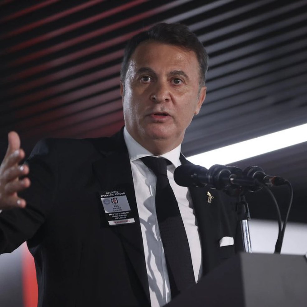 Uğur ރ tweet media