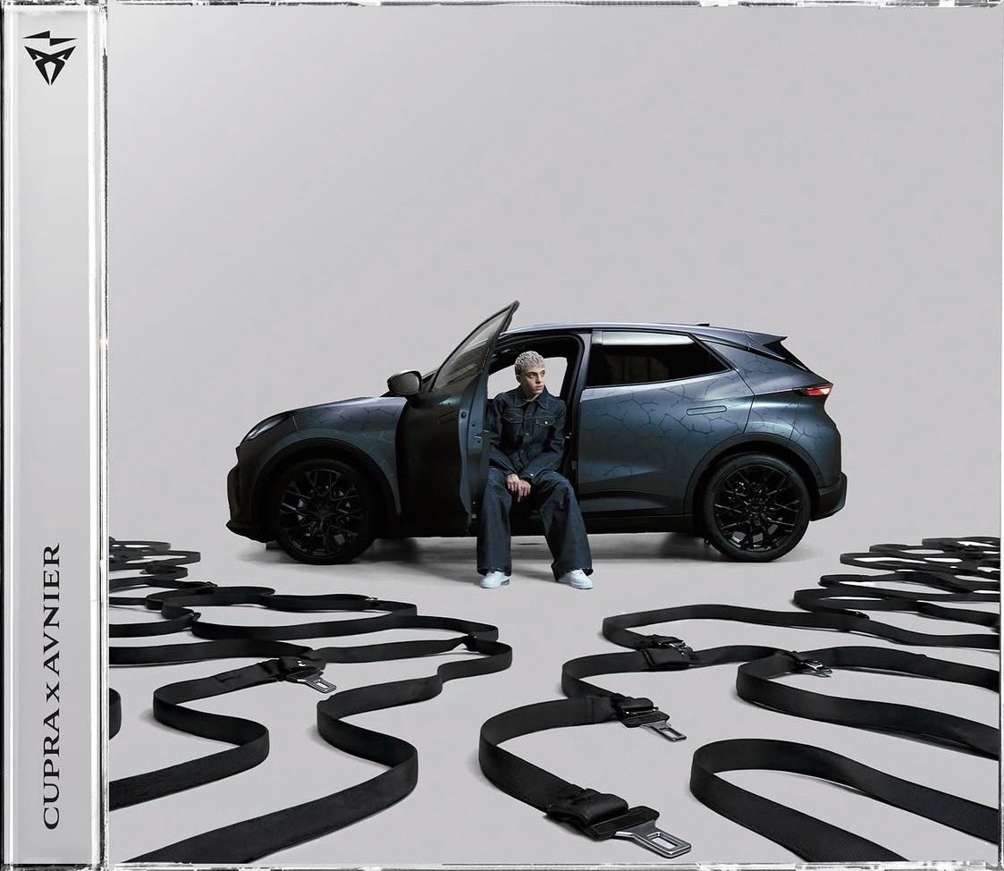 Kulturlesite_'s tweet image. La nouvelle pub d’ANYME pour CUPRA qui s’inspire de « SAUDADE » de GREEN MONTANA 🐍
