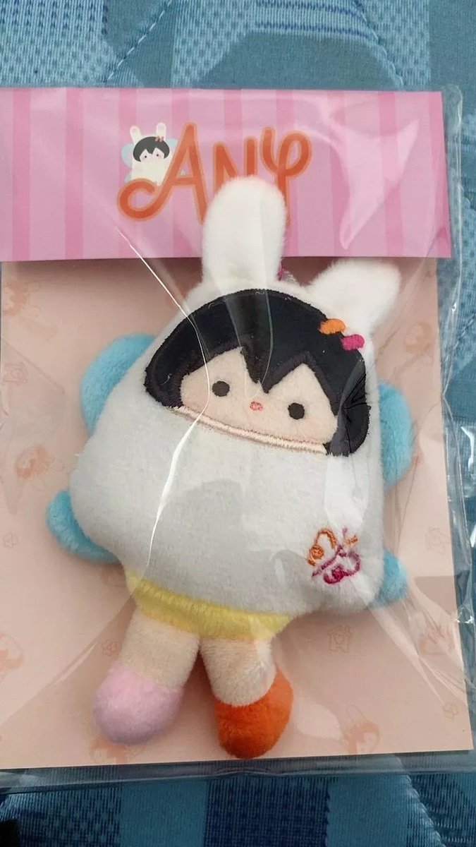 ลูกพลับ tweet media