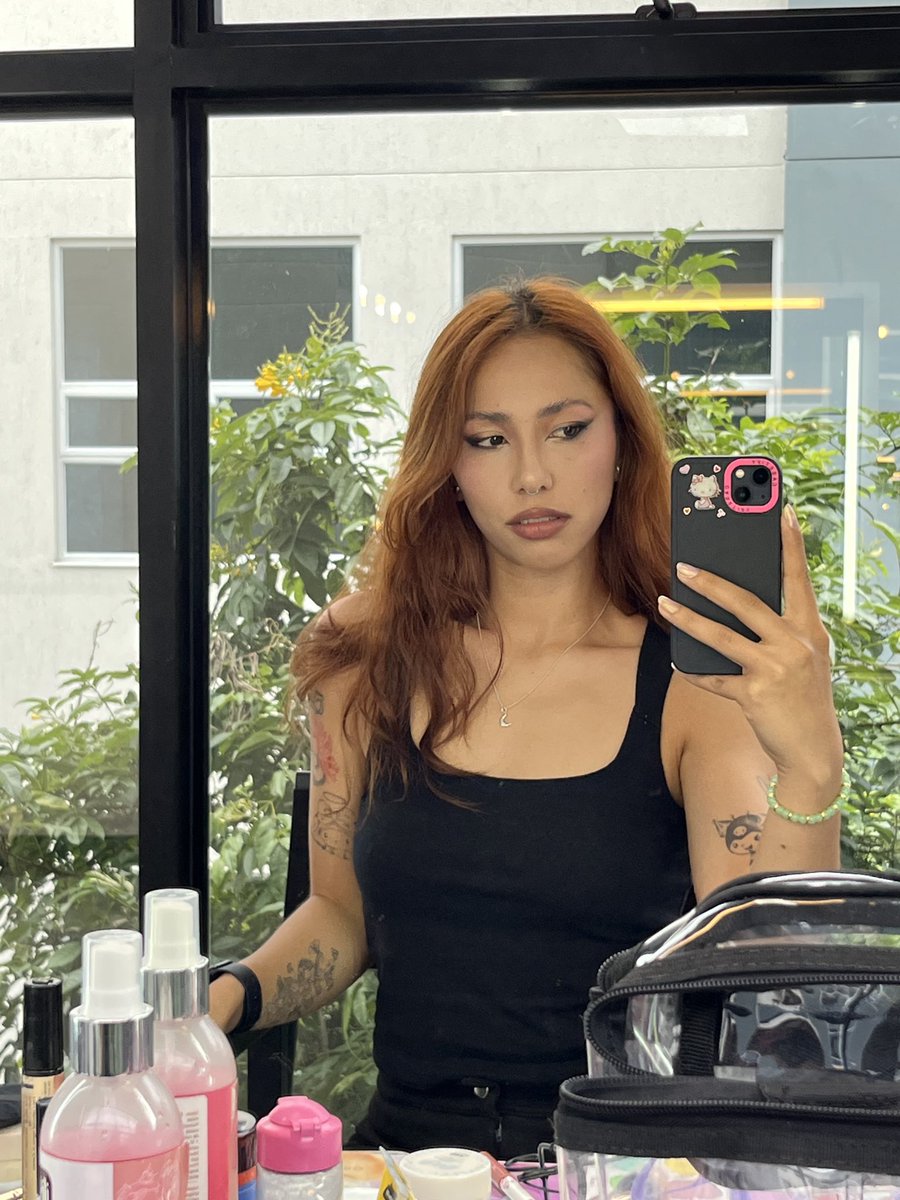 laurel ᯓ★ tweet media