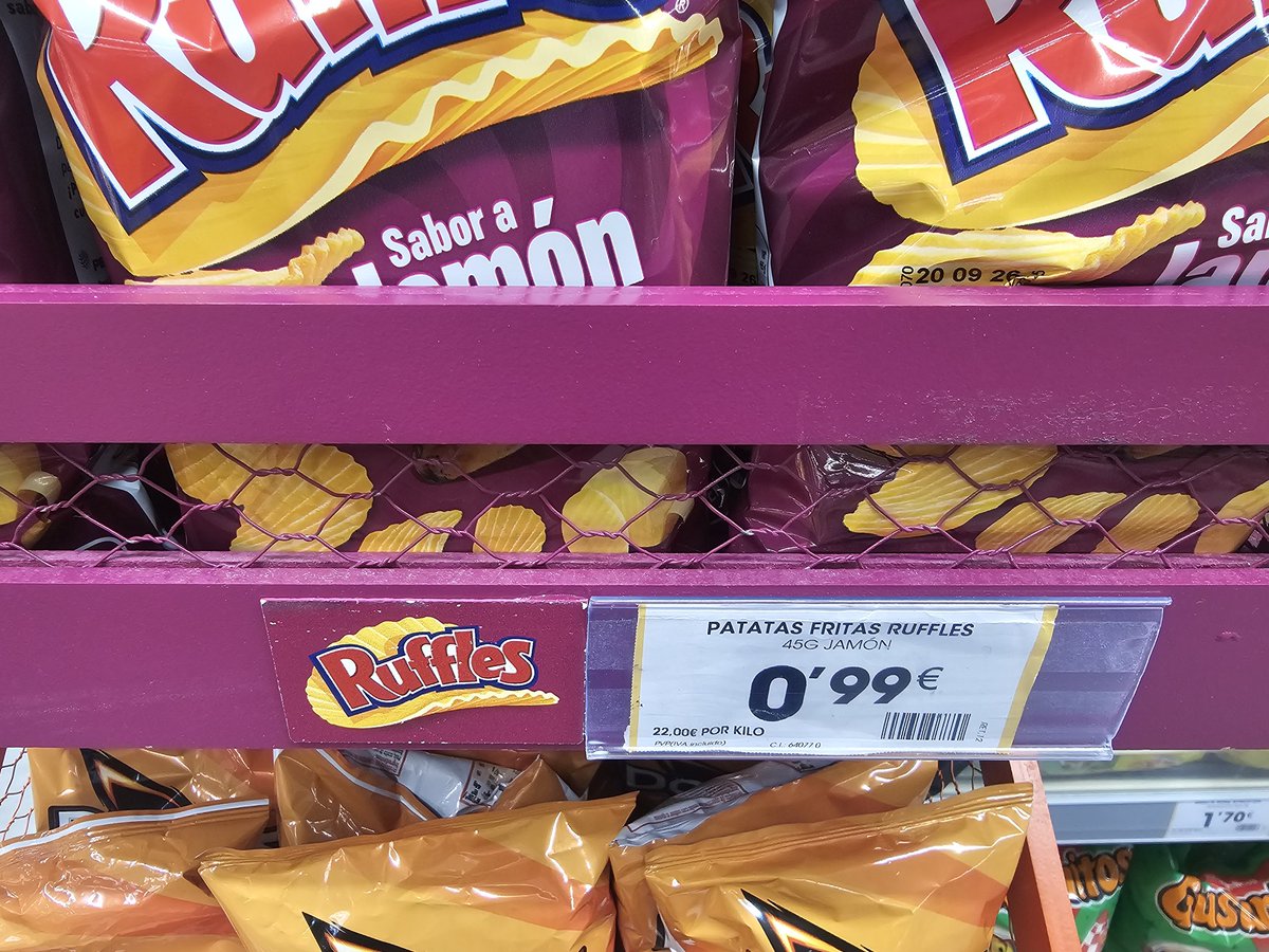 vieja al visillo tweet media