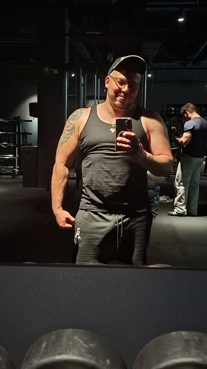 Lord Demian tweet media