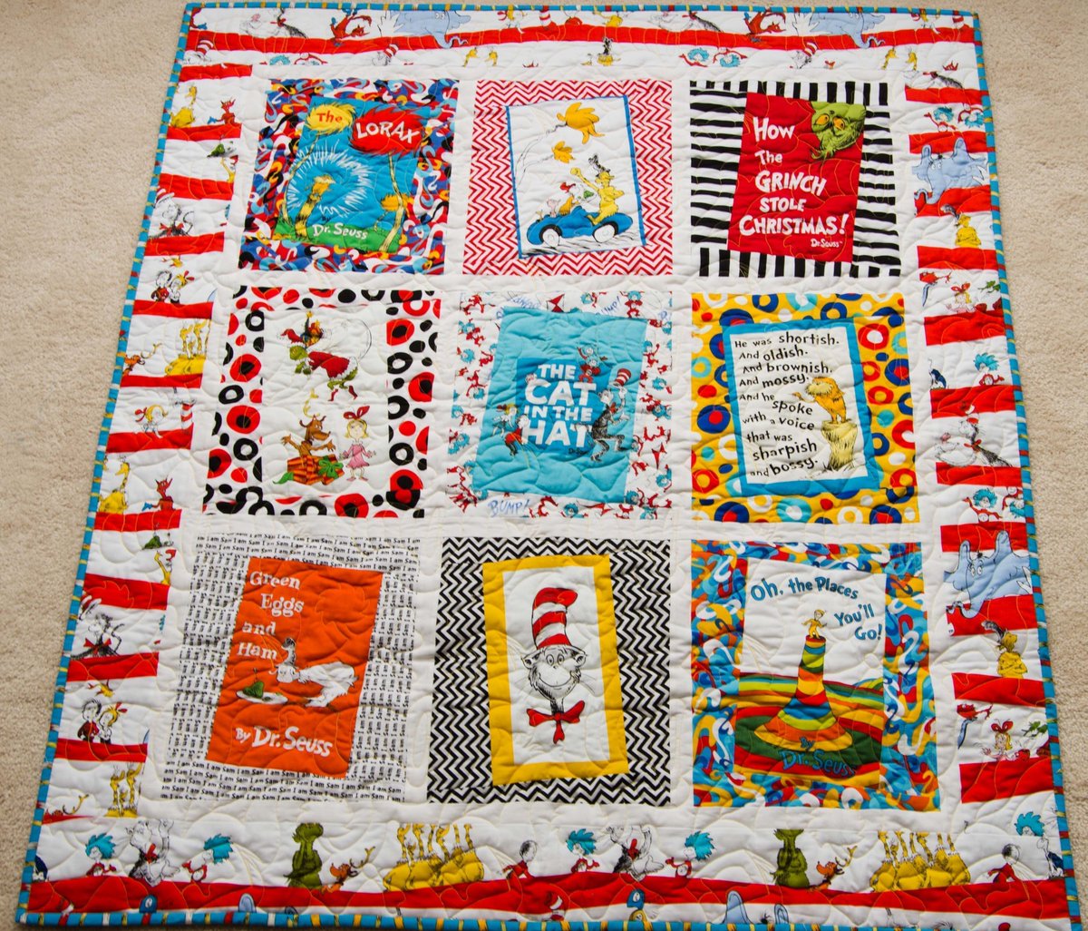 howarths63's tweet image. Ever wondered what to do with #fabric #panels? Look no further—this #pattern is the answer! Using a simple formula, you can work with block centers of any #size or #shape, #square or #rectangular. The# beauty of this pattern lies in its #versatility!  buff.ly/NABErEF