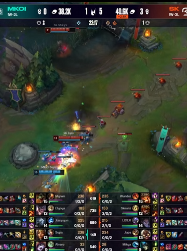 Ballack tips tweet media