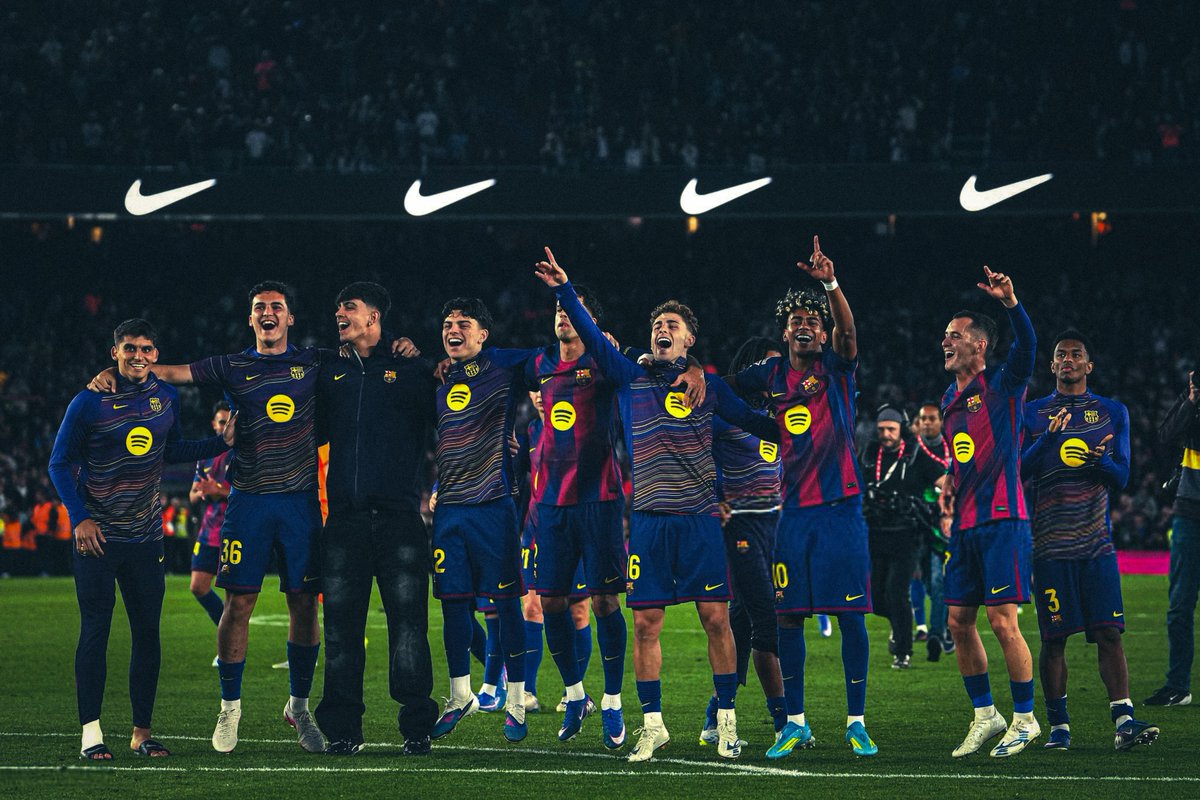 FCB World tweet media