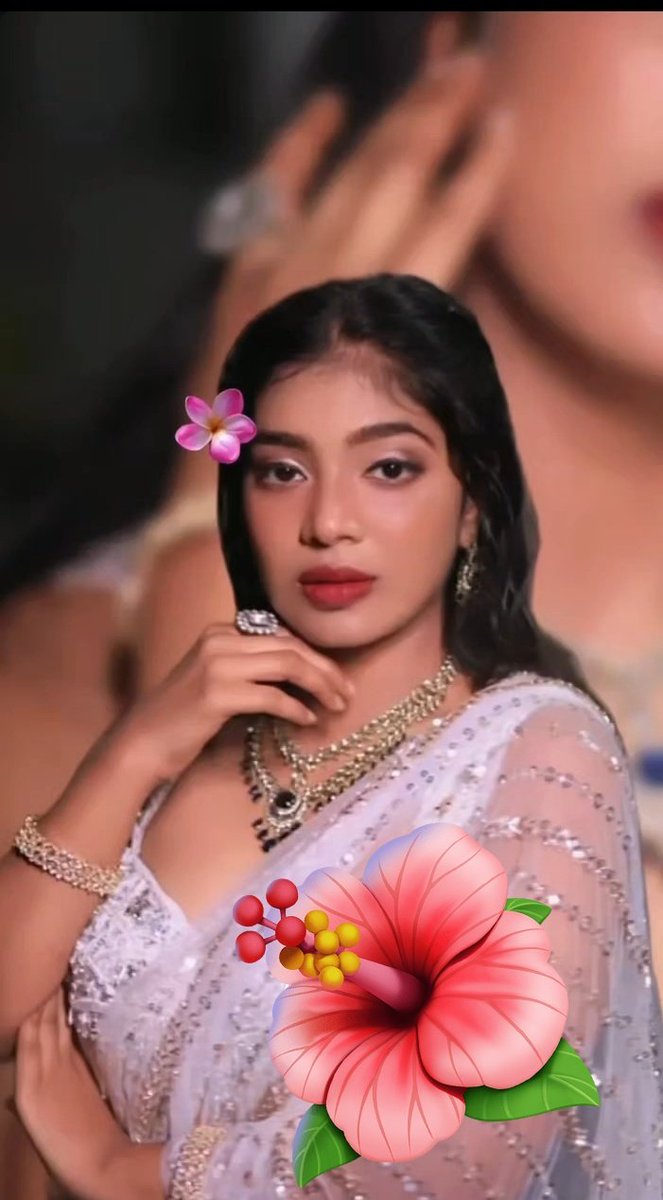 Shanthasar92192's tweet photo. Happy birthday to Queen Paaru
U r many women inspired for u
Bold strong and vere level confident ❤️❤️❤️🧿🧿🧿
@PaaruOfficial
@kamurudin1493
#paaru
#HBDpaaru
#paardin
#kammu https://t.co/xSUI3IGPUi