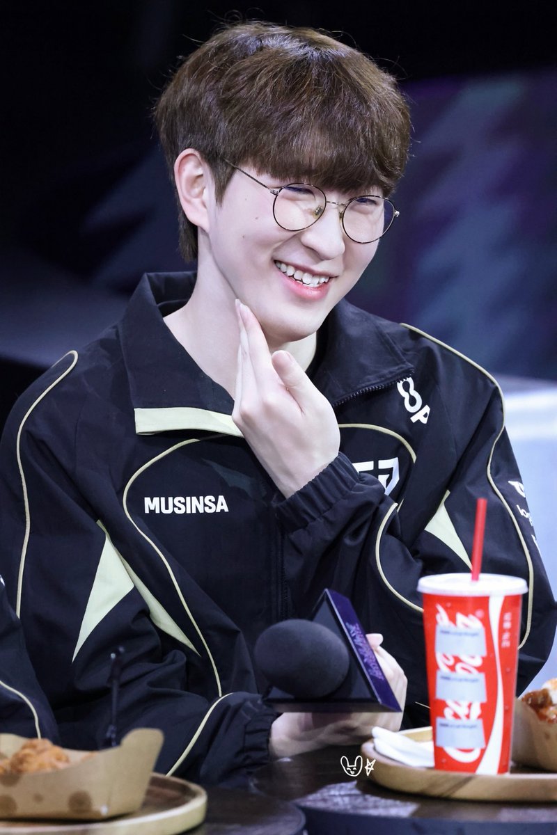 갈비 🥩 tweet media