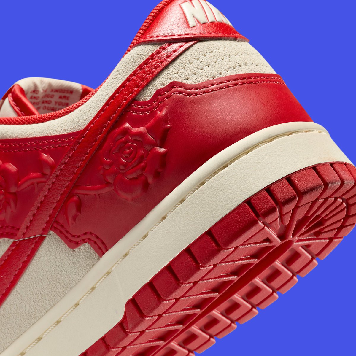 PATHxINC's tweet photo. Embossed Rose' Nice Dunk Low 🌹 https://t.co/bOi0YVV6v8