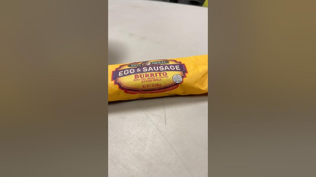 oMaMoriTTV's tweet photo. @sciencegirl Back in high school in California, lunch was just a burrito and a Coke.
After seeing school lunches in South Korea… yeah, the U.S. feels pretty disappointing. https://t.co/5Z77VGLfCe