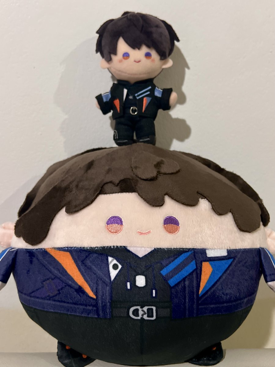 Why u should have Caleb 🍎🪷 【SEMI-IA】 tweet media