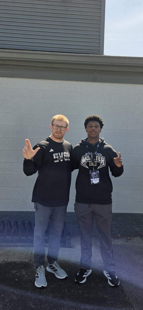 Dexter Smith tweet media