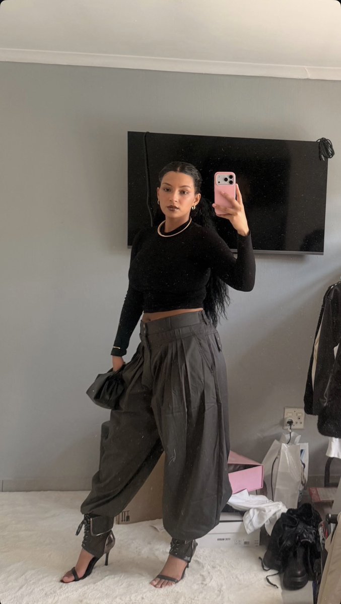 Aunty Dayne tweet media